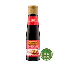 LEE KUM KEE, HOT CHILLI SOY SAUCE 207ML